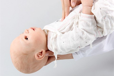 31岁女性取卵后当月能做宫腔镜吗？